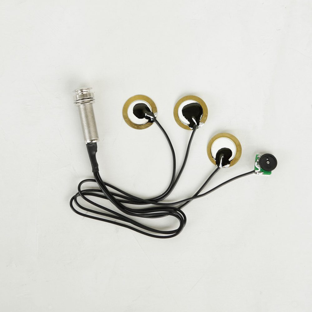 GEQ-3S-02 木吉他拾音器 一進三出+護蓋調音
