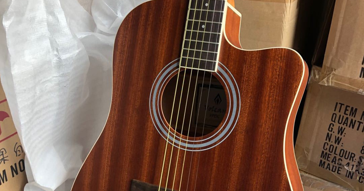 Read more about the article Volcano Guitar